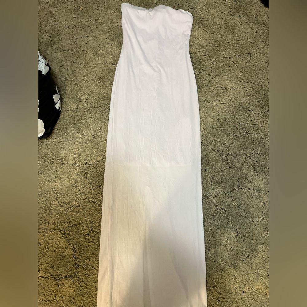 Elegant White Maxi Dress